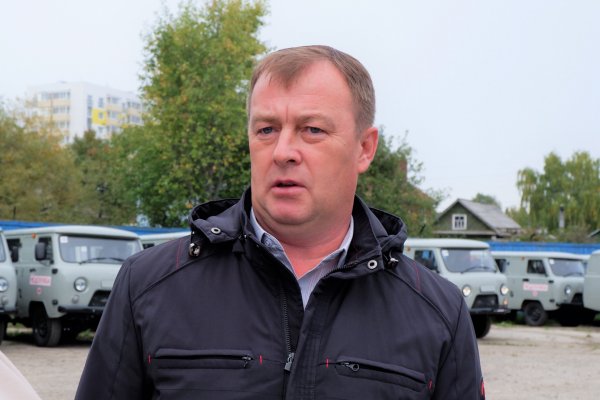 Андрей Климушев оказал содействие сотрудникам скорой помощи в получении заработной платы

