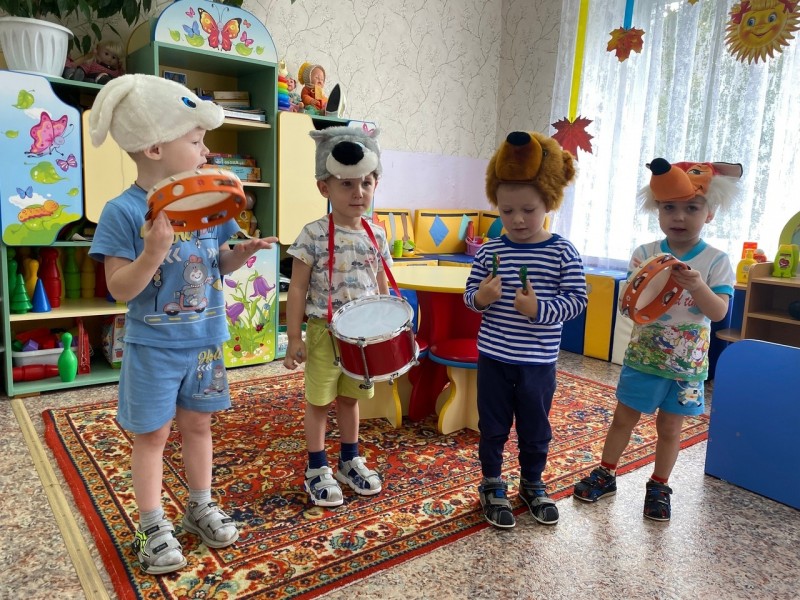 При поддержке ЛУКОЙЛа для сосногорского детсада приобрели музыкальные инструменты