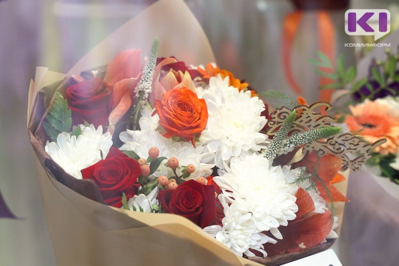В Воркуте осужден "романтик", который пришёл мириться с бывшей супругой, прихватив букет цветов и ружьё