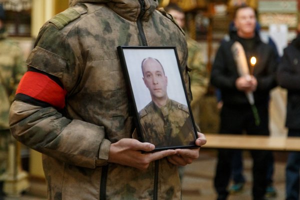 В Коми простились с геройски погибшим во время специальной военной операции Владимиром Барсуком