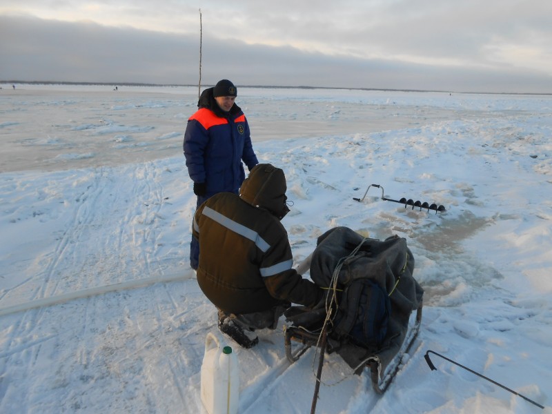 В Коми продолжается операция "Зимняя рыбалка"