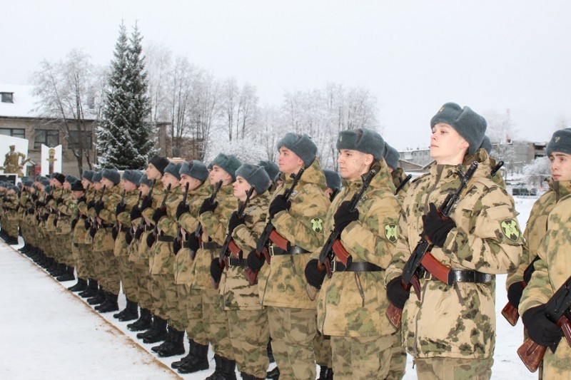Призывники приняли присягу в сыктывкарской войсковой части