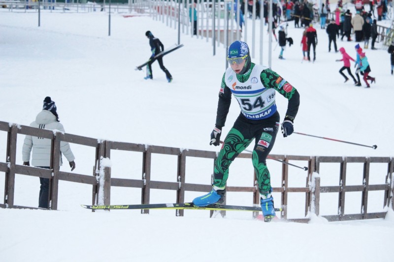 Более 300 лыжников собрали в Коми соревнования памяти спортивной семьи Париловых