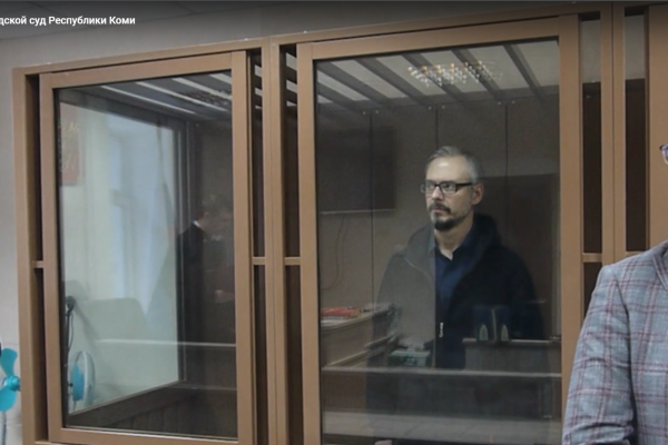 Суд продлил срок содержания под стражей Андрею Канищеву
