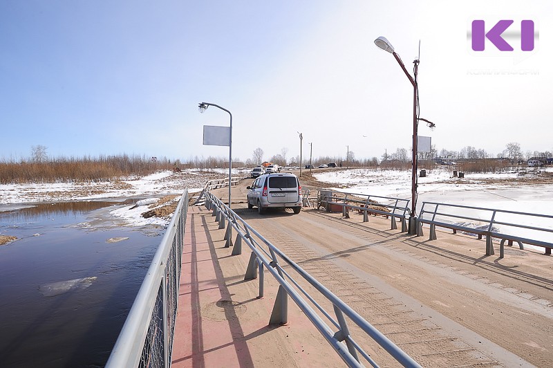 Транспортная прокуратура обнаружила нарушения на наплавном мосту в Усть-Куломском районе