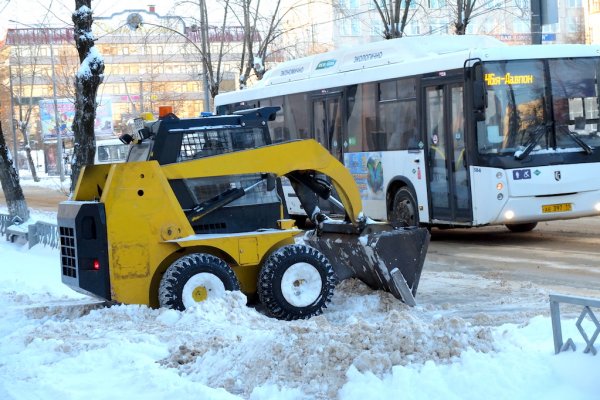 Глава Сыктывкара проинспектировал ход уборки города от снега