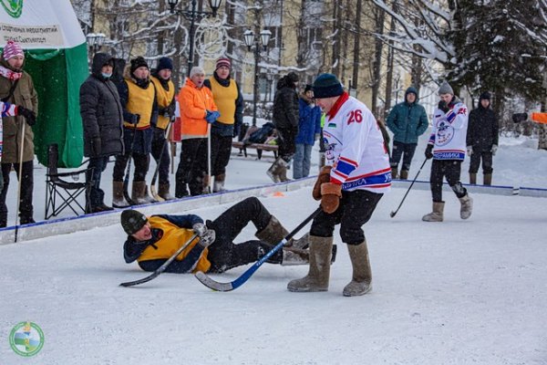 В Сыктывкаре отменили состязания по хоккею в валенках