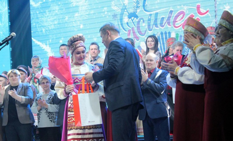 "Ростелеком" обеспечил беспроводным интернетом юбилейный фестиваль современной коми песни 