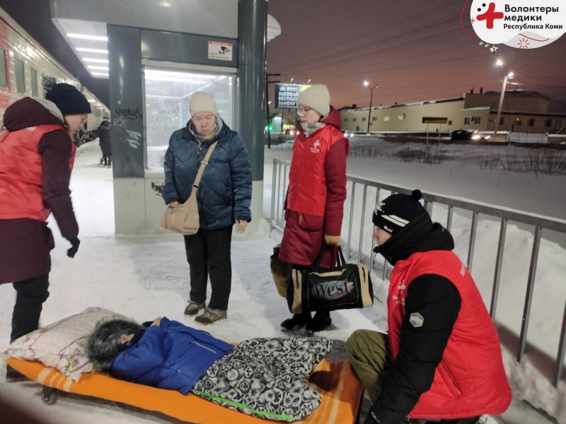 Волонтеры-медики выручили семью из Сыктывкара

