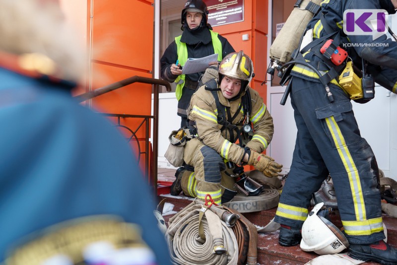 Противопожарная служба Коми рассказала, как правильно вызвать пожарных