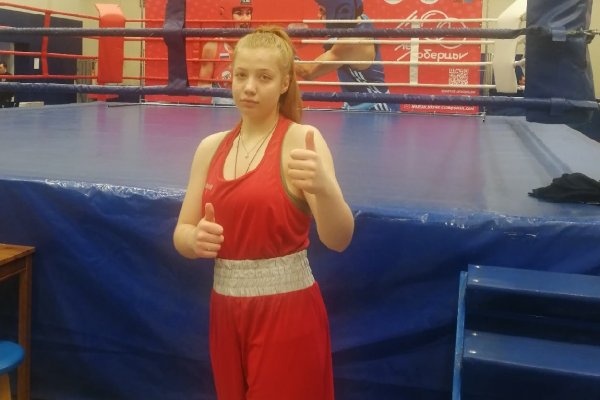Сыктывкарка Валерия Меркулова завоевала серебро на всероссийских соревнованиях по боксу