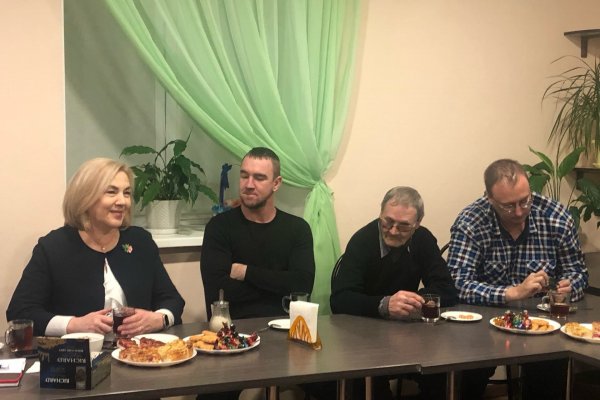 Лариса Карачева встретилась с вынужденно покинувшими территорию Украины, ЛНР и ДНР