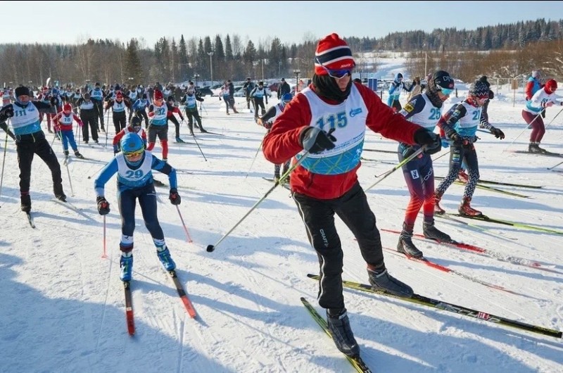 Лыжный марафон "Сияние Севера" объединил спортсменов из четырех регионов России