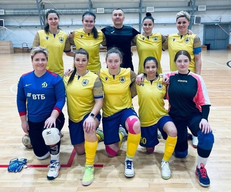 Женская команда "Новой генерации" удачно стартовала в чемпионате СЗФО по мини-футболу