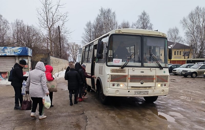 На одном из сыктывкарских автобусных маршрутов выявлено нарушение графика движения