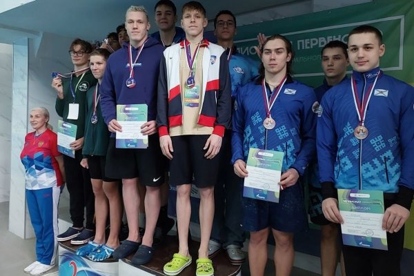Во второй день чемпионата и первенства СЗФО пловцы Коми завоевали 25 медалей
