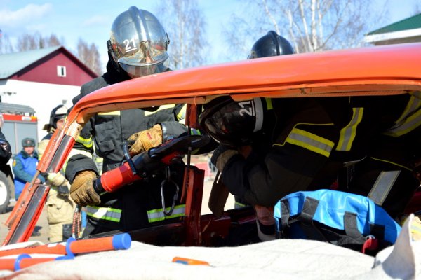 В Коми выбрали лучшую команду по проведению аварийно-спасательных работ при ДТП