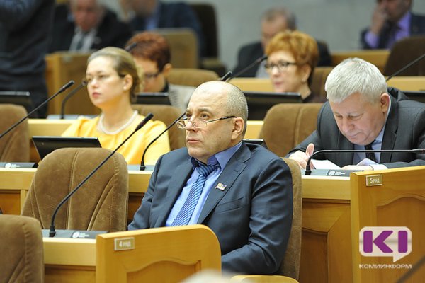 Экс-депутат Госсовета Коми Олег Осташев дал показания по делу Константина Ромаданова 