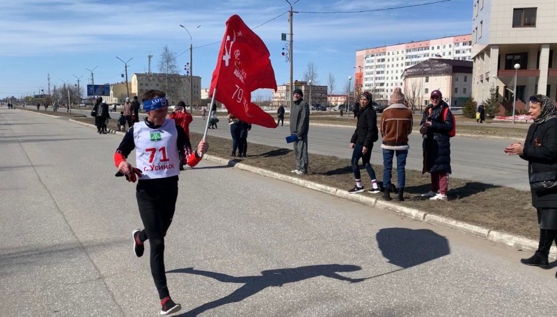 В Усинске прошел легкоатлетический пробег, посвященный Дню Победы 