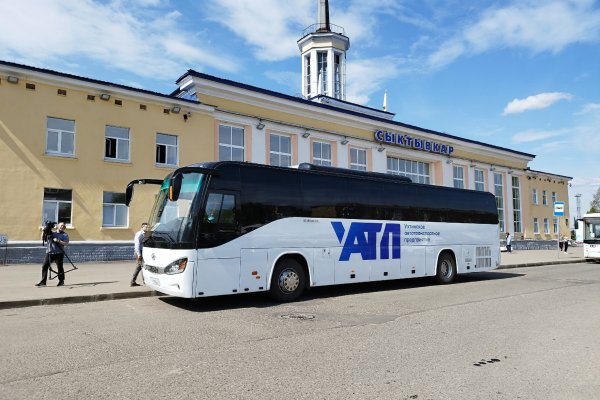 В Коми представили современные междугородние автобусы