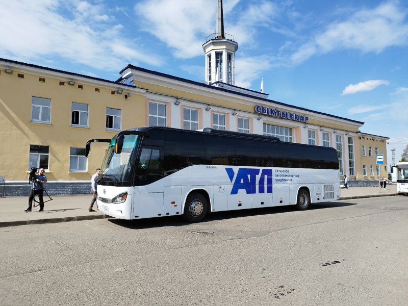 В Коми представили современные междугородние автобусы