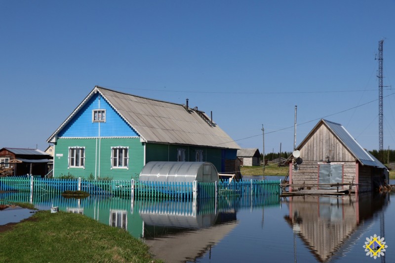 В Инте отменили режим "Чрезвычайной ситуации" в связи с падением уровня воды в реке Уса
