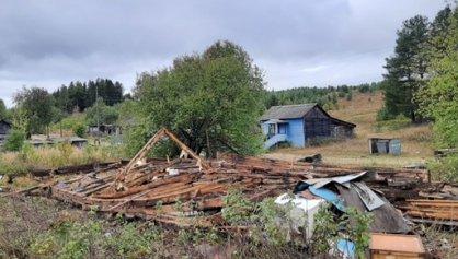 В Удорском районе завершено расследование уголовного дела о гибели рабочего при демонтаже многоквартирного дома