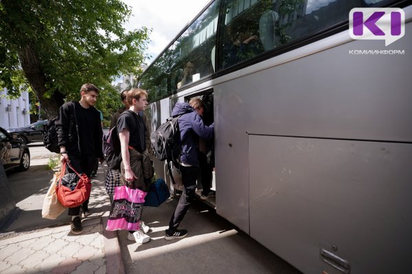 Трудовое лето: студенты Коми отправились на завод железобетонных изделий в Пермь