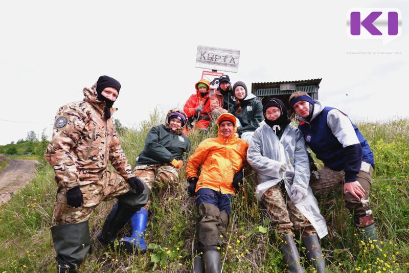 Участники "Молодежного путешествия по Коми" прошли огонь, воду и колючую проволоку вдоль реки Печора