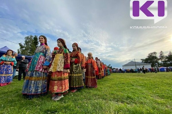 Хороводы, детский смех и яркие старинные костюмы: как прошла Усть-Цилемская Горка-2023