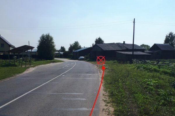 В Корткеросском районе водитель мопеда пересчитал доски в заборе