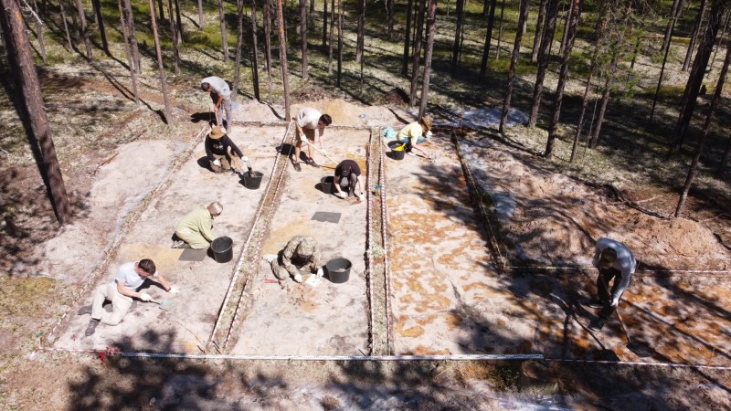 Ученые-археологи обнаружили в Усть-Цильме остатки кремнеобрабатывающей мастерской эпохи бронзы 
