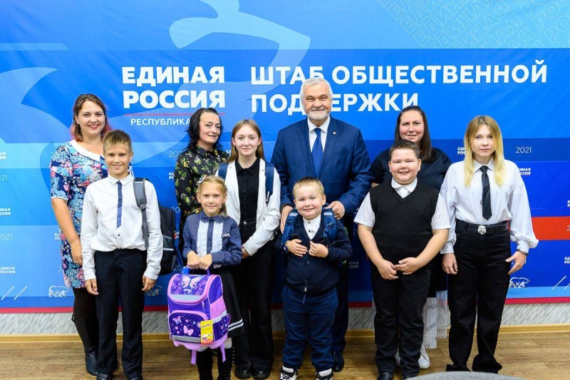 "Единая Россия" помогла подготовить к школе более 200 тысяч детей по всей стране

