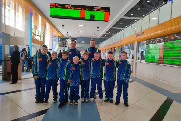 Юные футболисты из Коми отправились на соревнования в Москву

