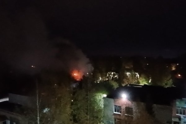 В Сыктывкаре сгорел дом на ул.Оплеснина