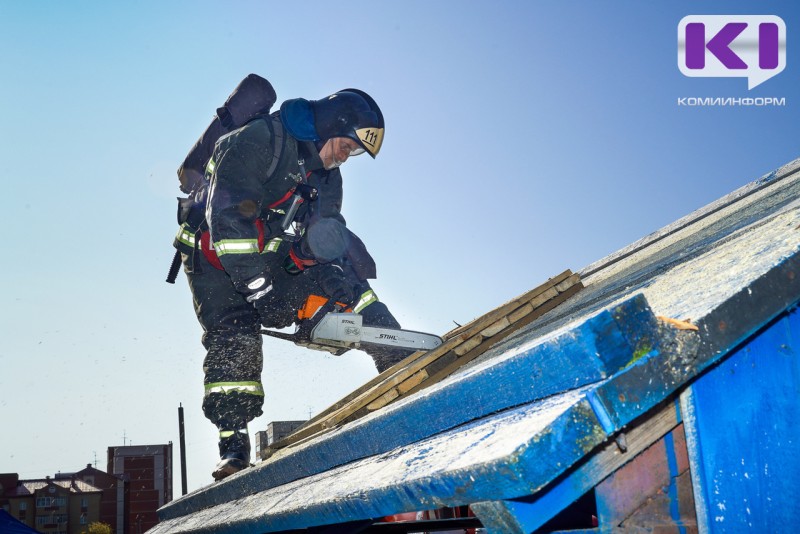 В Коми проходит творческий конкурс "Пожарный будущего"

