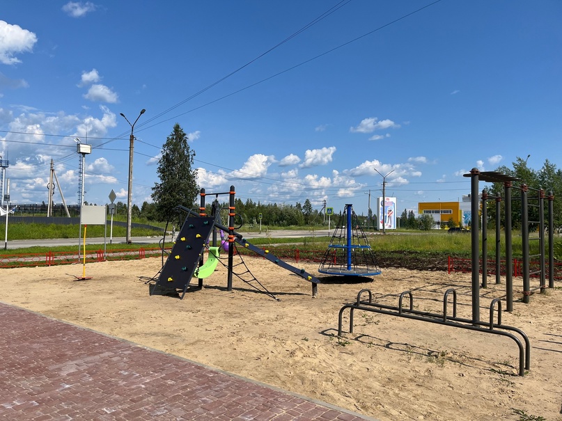 Новый сквер, места отдыха, тренировок и детские площадки: какие проекты по  благоустройству реализованы в Усинске | Комиинформ