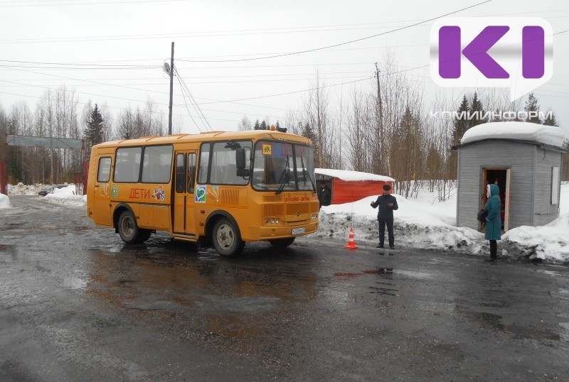 Чтобы перевозить детей из отдаленных сел на мероприятия, нужны качественные дороги - учитель из Княжпогостского района