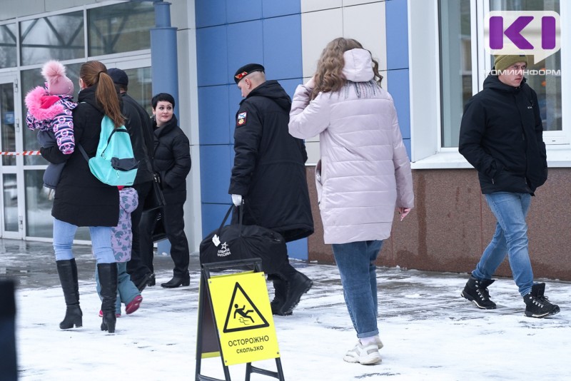 В Сыктывкаре после ледяного дождя 30 человек обратились в травмпункт