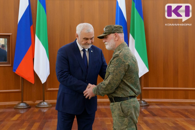 Глава Коми вручил медали "За храбрость" военнослужащим, вернувшимся со специальной военной операции