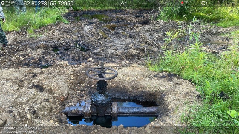 По иску прокуратуры Минприроды Коми обязали рекультивировать загрязненные нефтью земли в Троицко-Печорском районе

