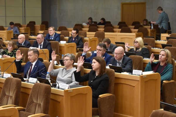 В Госсовете Коми поддержали поправки в бюджет следующего года на сумму 1,6 млрд рублей