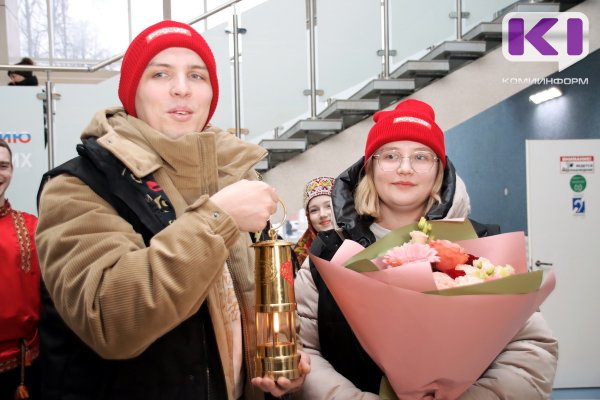 Сыктывкар первым на Северо-Западе принял символ года  — семейный очаг