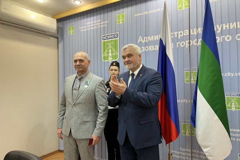 Владимир Уйба поблагодарил предпринимателей Усинска за активную помощь участникам СВО