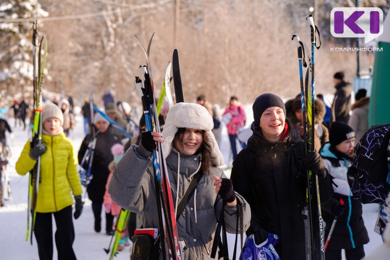Сыктывкарец - значит лыжник: жители столицы Коми массово прошли "Лыжню России"