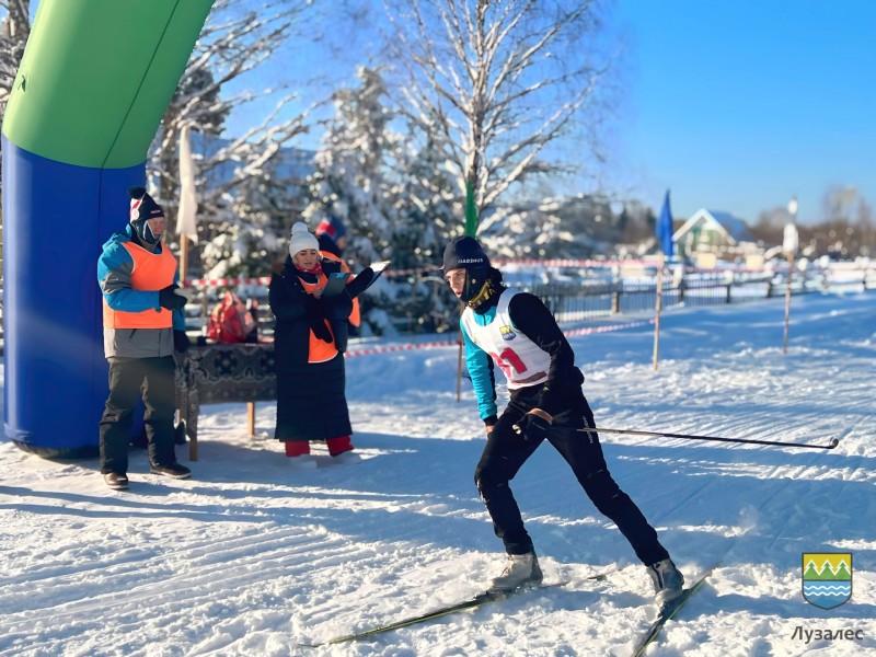 В Занулье прошла традиционная лыжная гонка на призы компании "Лузалес"