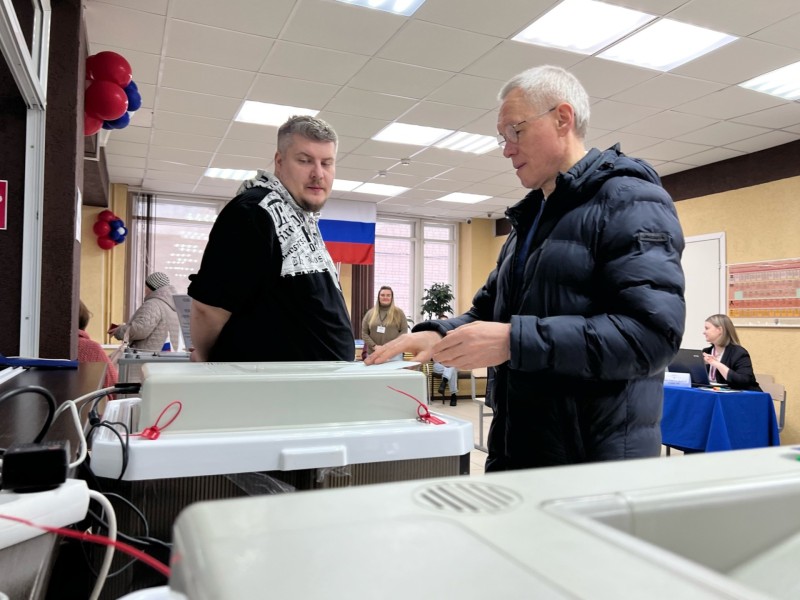 Сергей Усачёв проголосовал на выборах президента России

