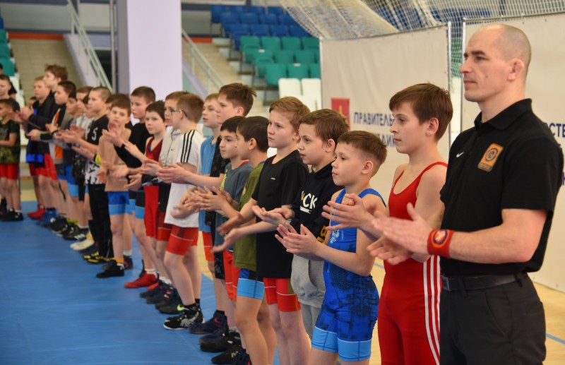 Более 100 борцов примут участие в соревнованиях по вольной борьбе памяти Владимира Паршукова