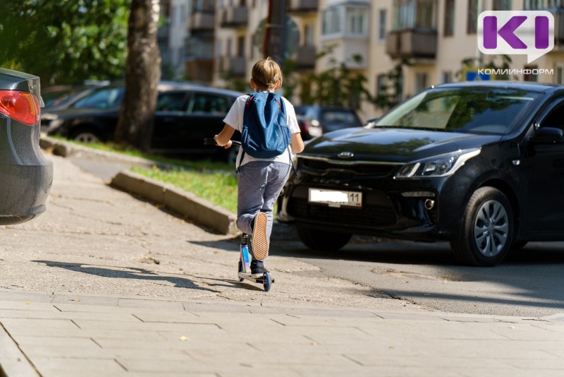 В Сыктывкаре в пользу пострадавшего в ДТП 11-летнего самокатчика взыскано 300 тыс. рублей