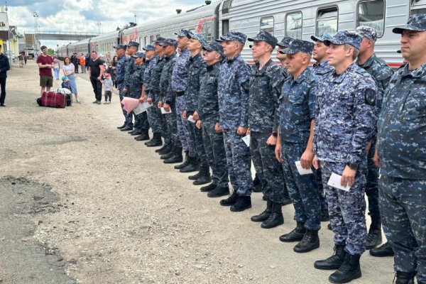 Сводный отряд МВД по Коми вернулся из полугодовой командировки в Северо-Кавказский регион
